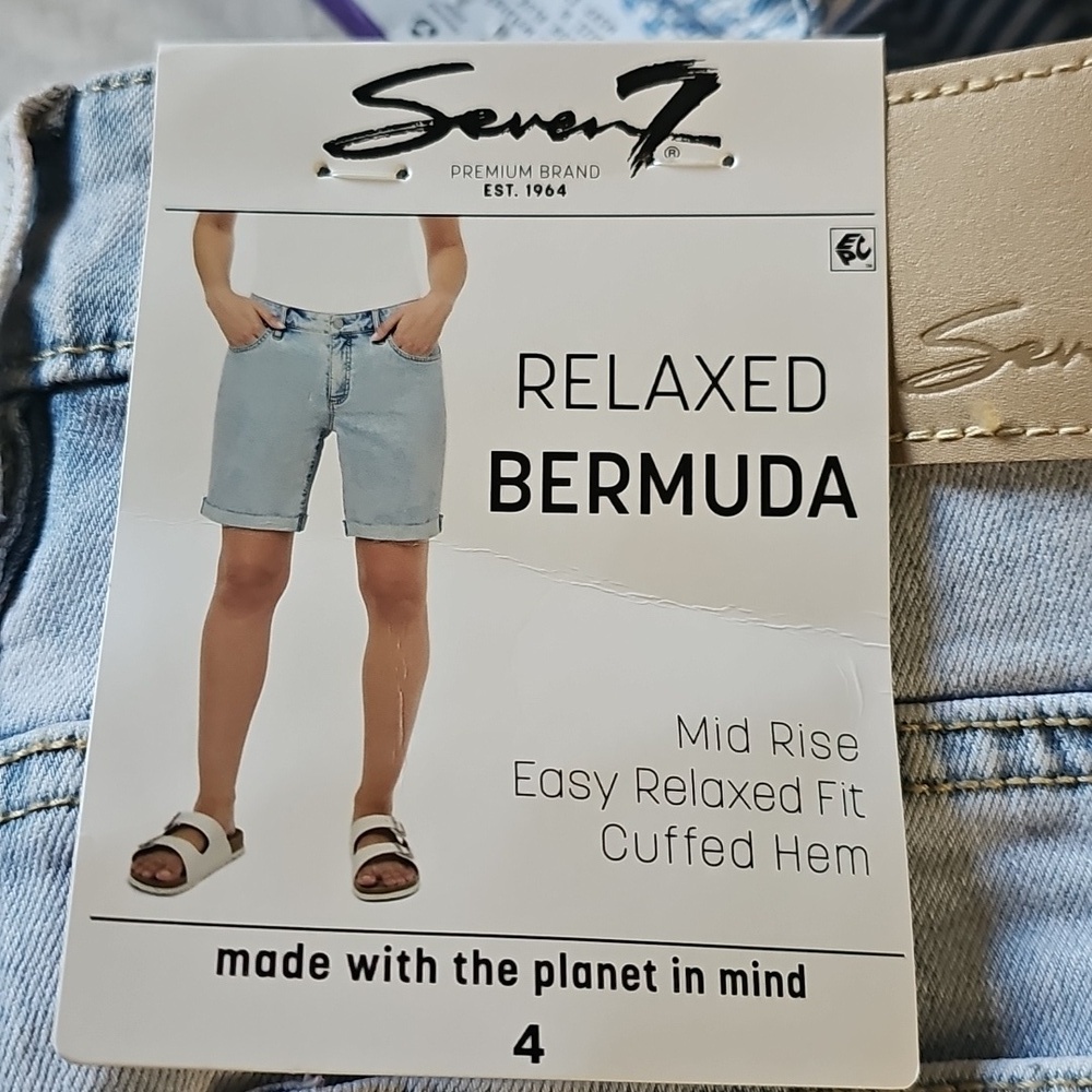Seven7 Mid-Rise Relaxed Bermuda Easy Relaxed Fit Cuffed Hem Inseam 8.5 - Picture 8 of 9